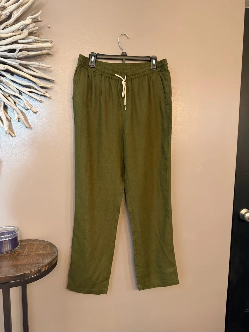 Quince Men’s European Linen Drawstring Beach Pants in Olive